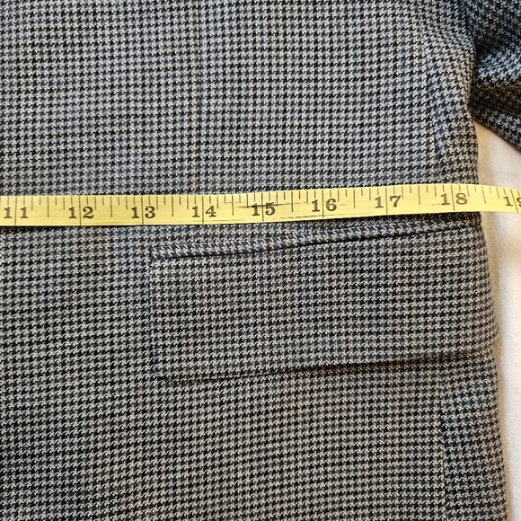 John W. Nordstrom Wool and Silk Blazer Men's 40S - Picture 10 of 11